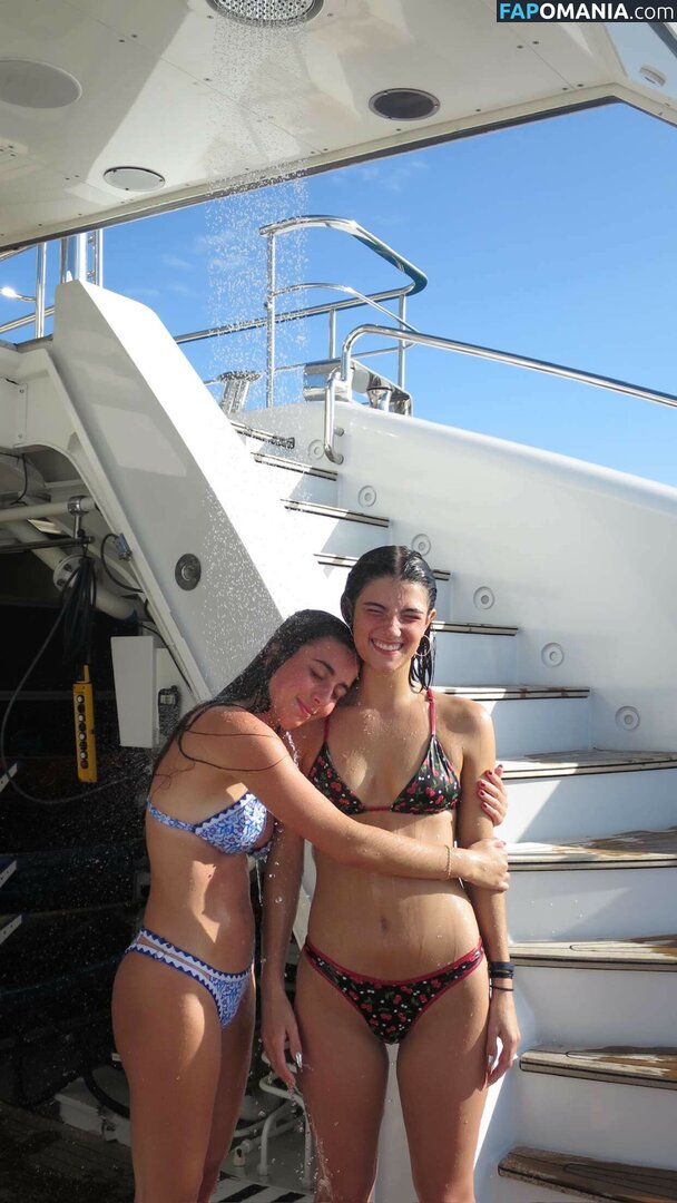 Charli D'Amelio / Charli Damelio / charlidamelio / charliesdamelio Nude OnlyFans  Leaked Photo #441