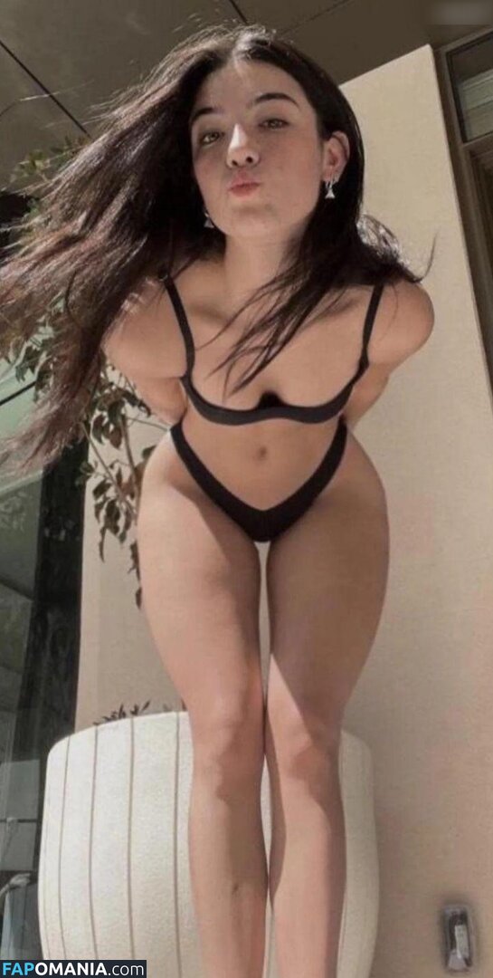 Charli D'Amelio / Charli Damelio / charlidamelio / charliesdamelio Nude OnlyFans  Leaked Photo #920