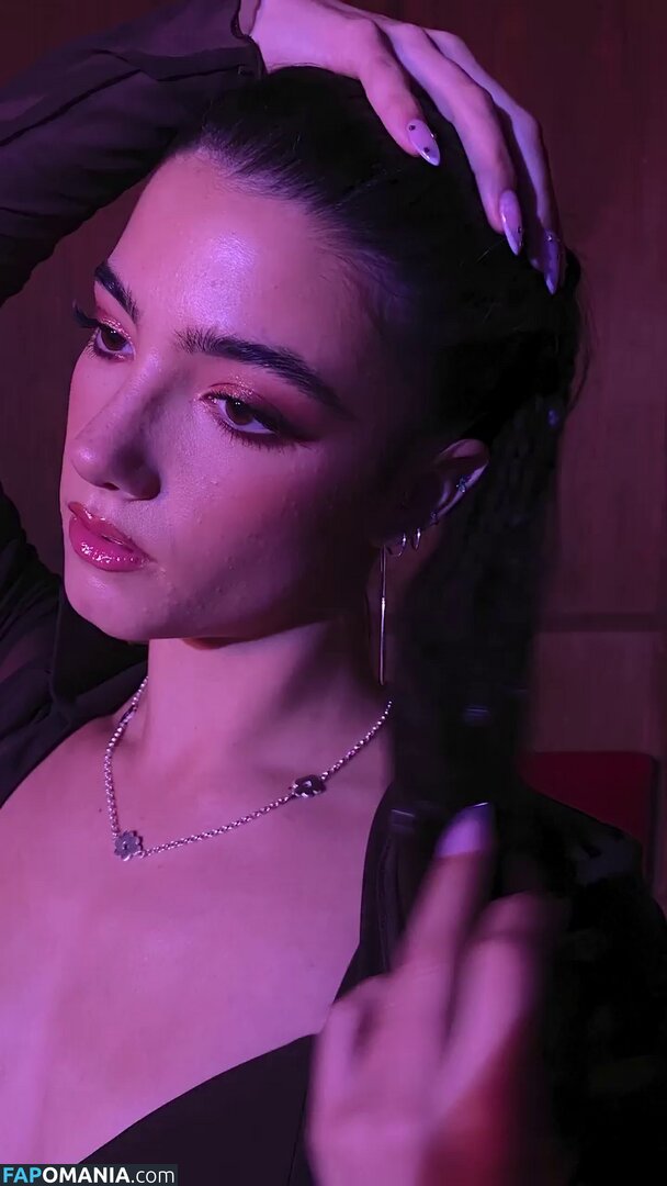 Charli D'Amelio / Charli Damelio / charlidamelio / charliesdamelio Nude OnlyFans  Leaked Photo #1227