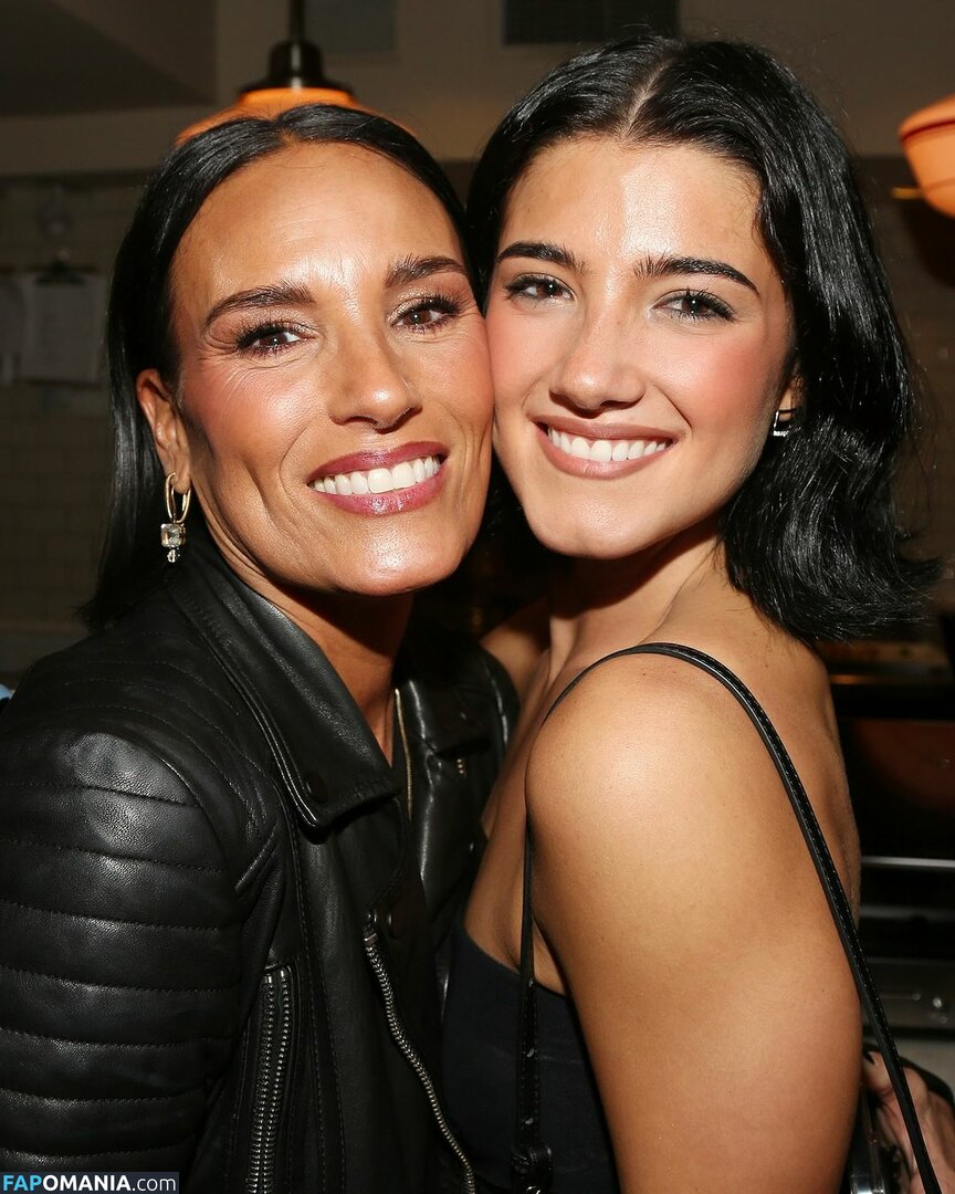 Charli D'Amelio / Charli Damelio / charlidamelio / charliesdamelio Nude OnlyFans  Leaked Photo #1473