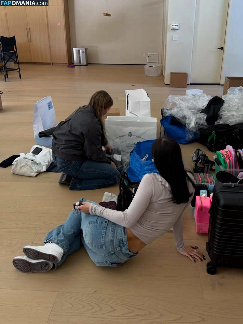 Charli D'Amelio / Charli Damelio / charlidamelio / charliesdamelio Nude OnlyFans  Leaked Photo #1614