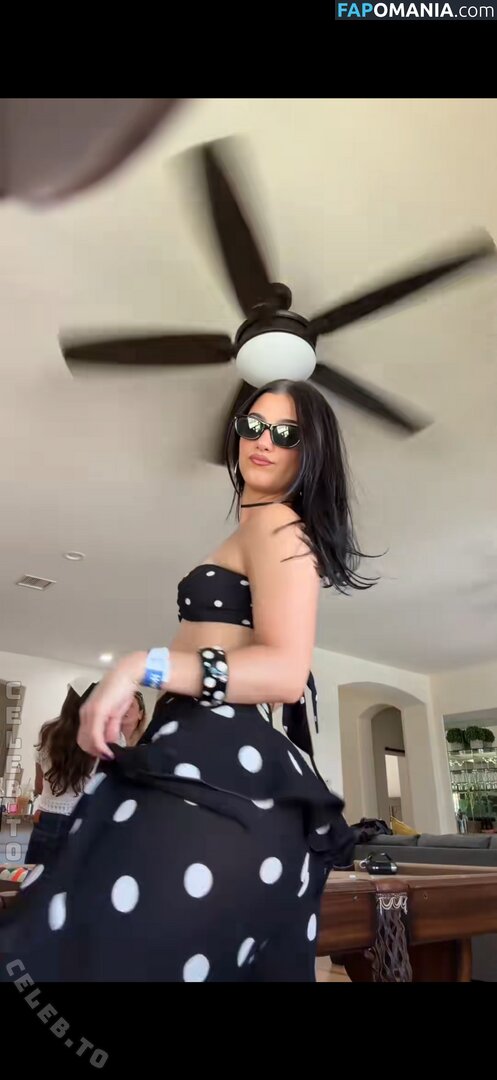 Charli D'Amelio / Charli Damelio / charlidamelio / charliesdamelio Nude OnlyFans  Leaked Photo #1662