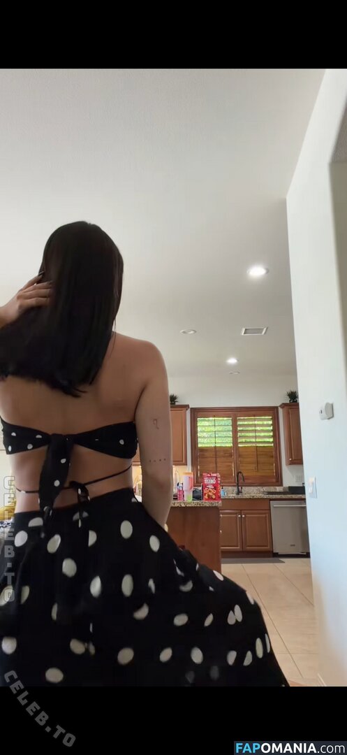 Charli D'Amelio / Charli Damelio / charlidamelio / charliesdamelio Nude OnlyFans  Leaked Photo #1664