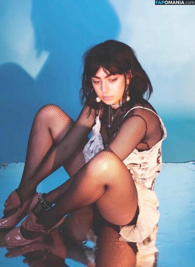 Charli XCX / charli_xcx / charlignarly / charlixcx / https: Nude OnlyFans  Leaked Photo #1252