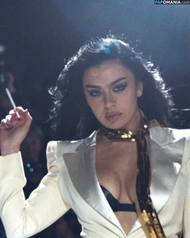 Charli XCX / charli_xcx / charlignarly / charlixcx / https: Nude OnlyFans  Leaked Photo #1268