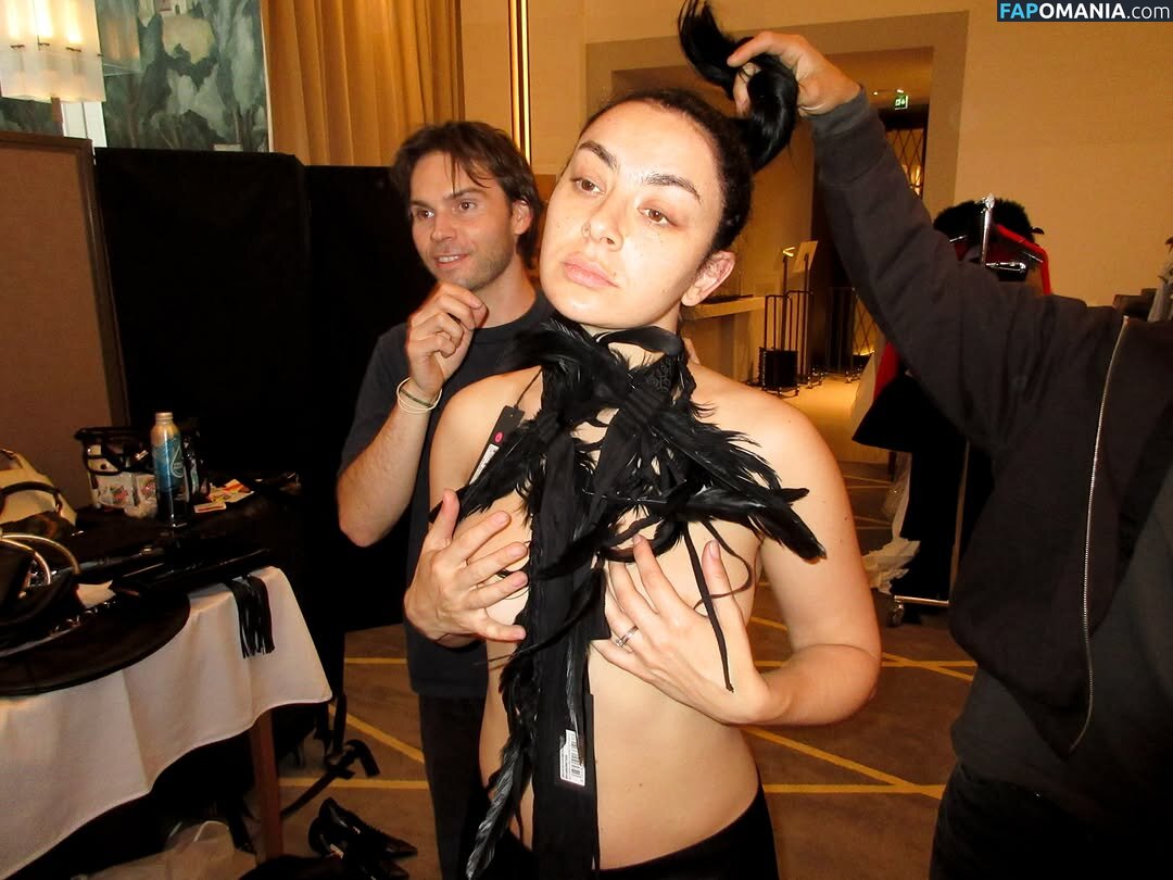 Charli XCX / charli_xcx / charlignarly / charlixcx / https: Nude OnlyFans  Leaked Photo #1269