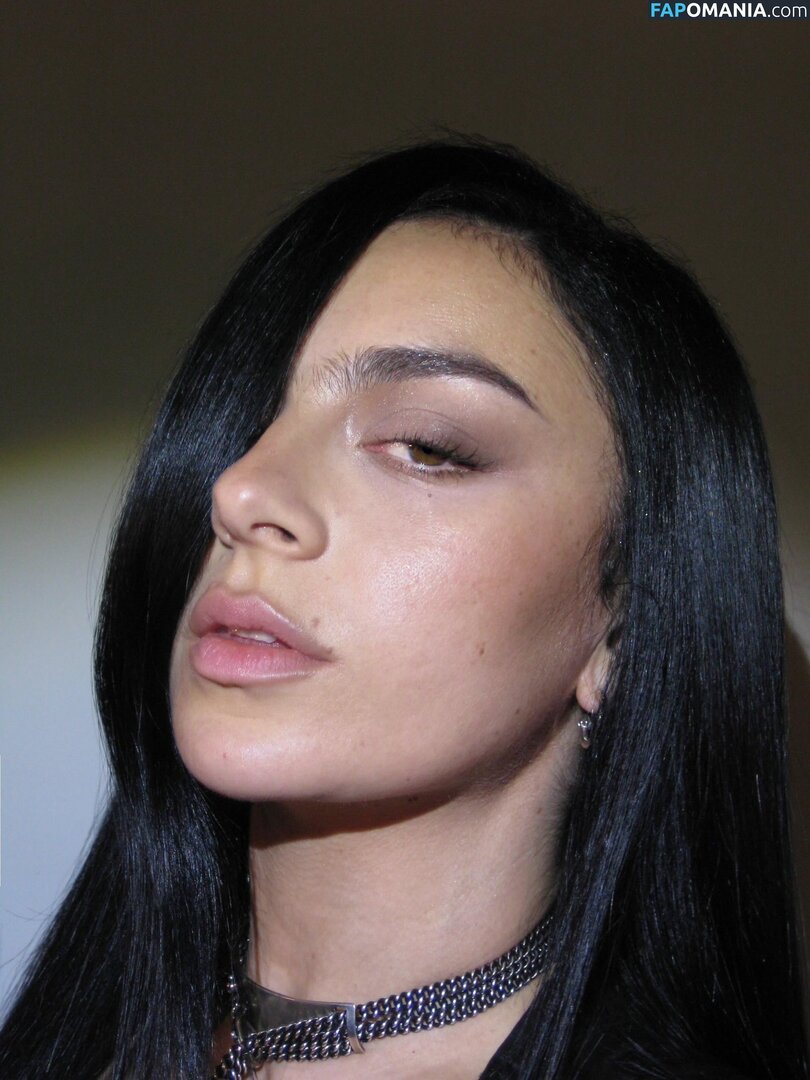 Charli XCX / charli_xcx / charlignarly / charlixcx / https: Nude OnlyFans  Leaked Photo #1291