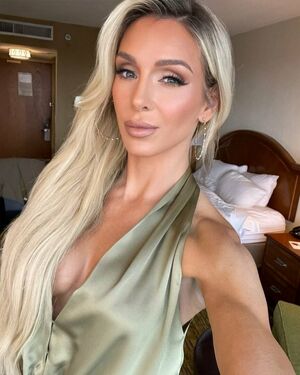 Charlotte Flair