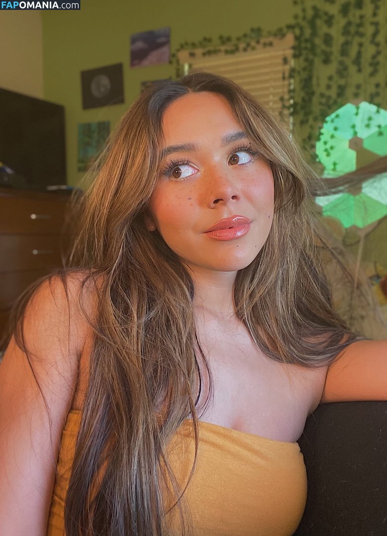 Chellchee Nude OnlyFans  Leaked Photo #7