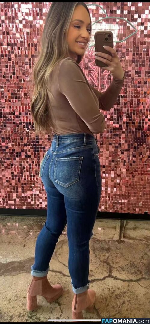 Chelsea Sommers / chelseasommers_ Nude OnlyFans  Leaked Photo #14