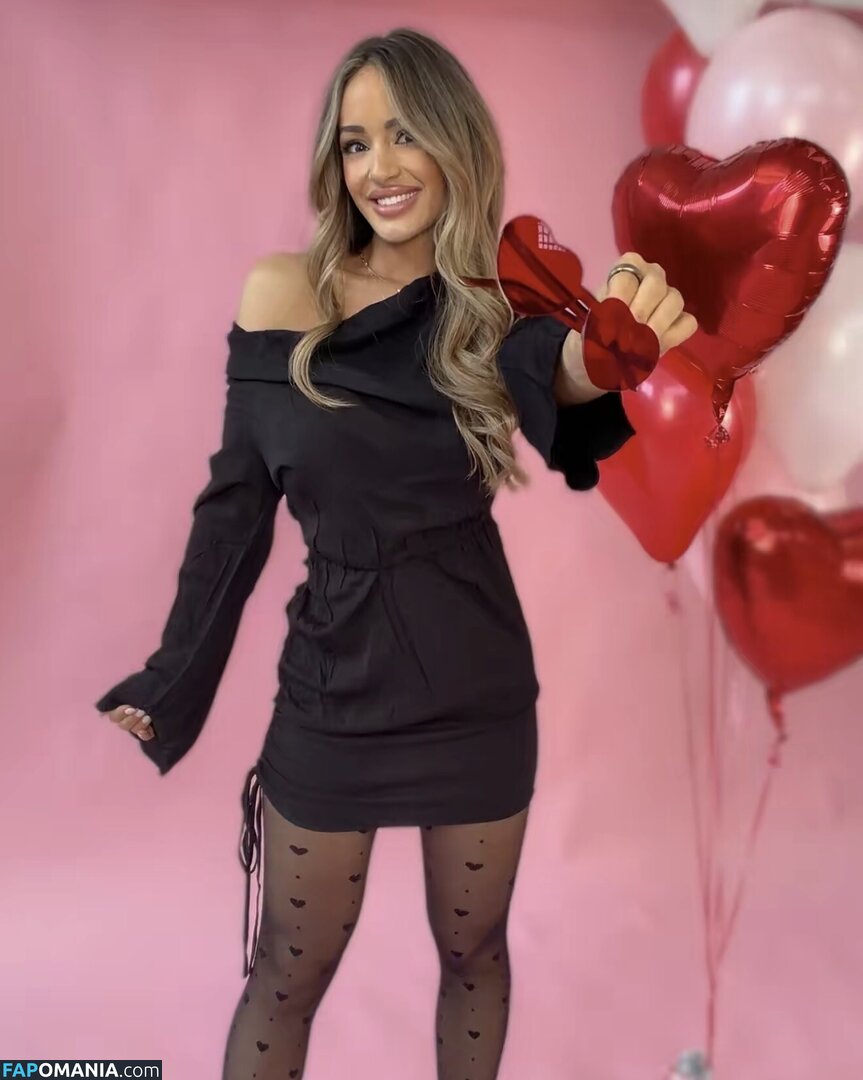 Chelsea Sommers / chelseasommers_ Nude OnlyFans  Leaked Photo #24