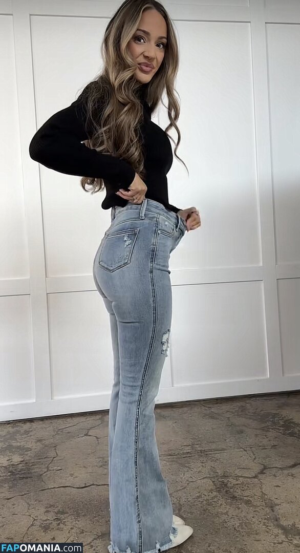Chelsea Sommers / chelseasommers_ Nude OnlyFans  Leaked Photo #32