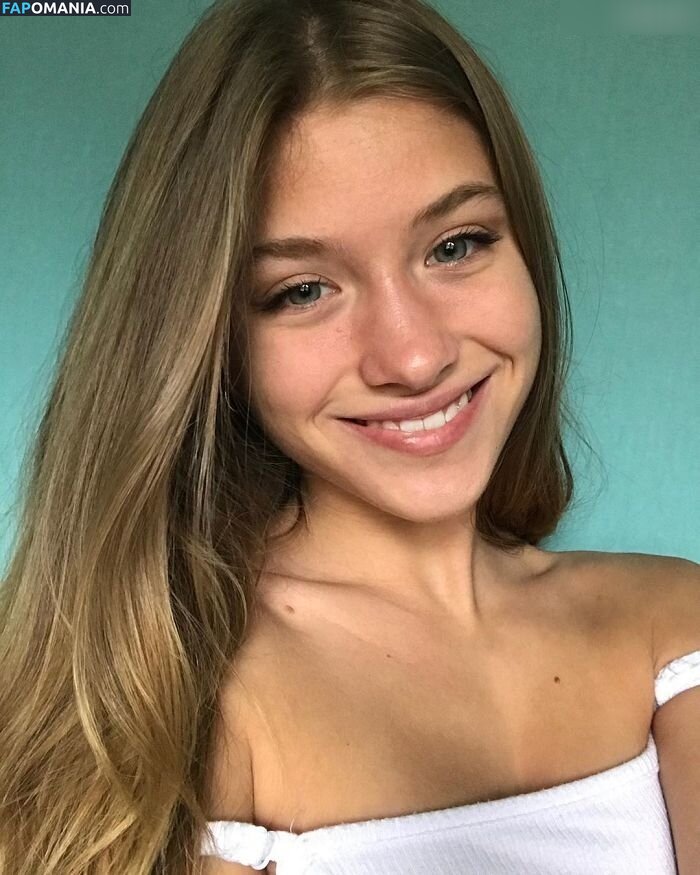 Cherie Lorraine / Cherry Albrecht / cherielorraine / solarrheart Nude OnlyFans  Leaked Photo #43