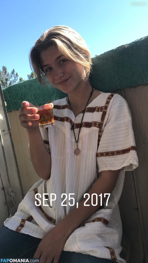 Cherie Lorraine / Cherry Albrecht / cherielorraine / solarrheart Nude OnlyFans  Leaked Photo #50