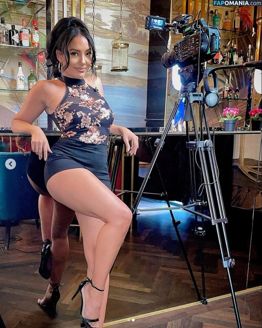 Chian Reynolds Nude OnlyFans  Leaked Photo #1