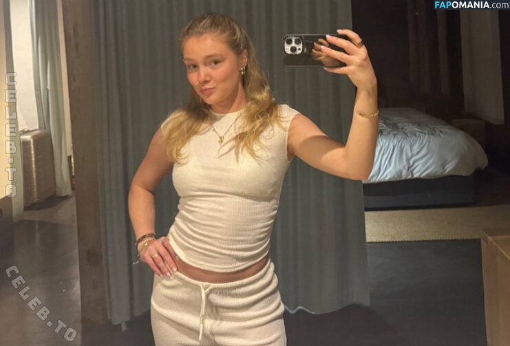 Chiara Tews / chiaratews Nude OnlyFans  Leaked Photo #4