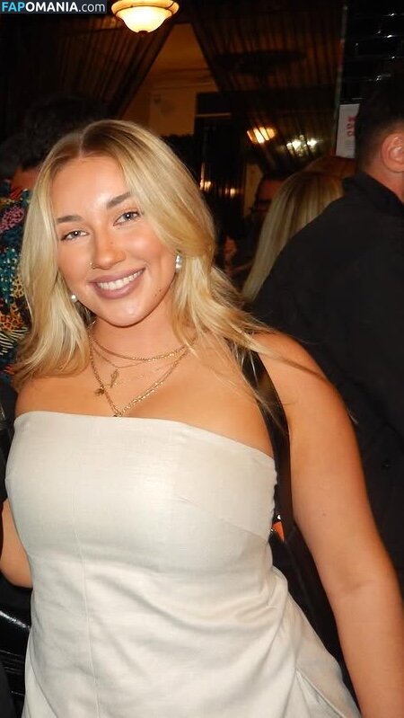 Chihuahua Mami / chloetharle Nude OnlyFans  Leaked Photo #8