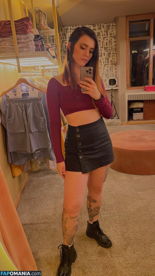 Caroloca Mejía / Helado de Vainilla / chika_bosque / https: / ideas_veg Nude OnlyFans  Leaked Photo #5