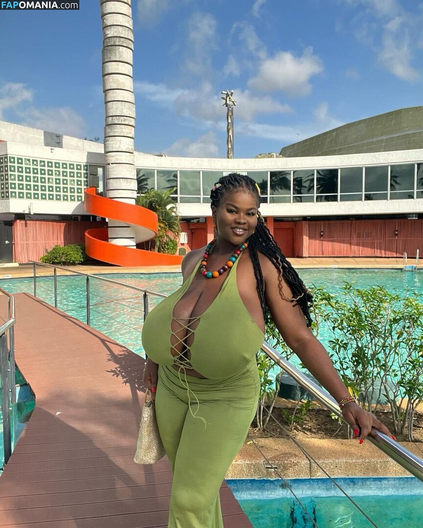 Chioma.lovv / chiomalovv Nude OnlyFans  Leaked Photo #288