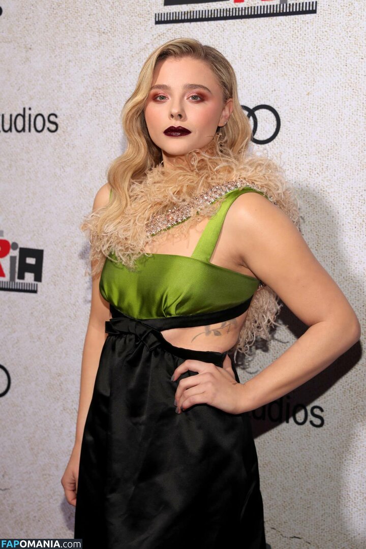 Chloë Grace Moretz / chloegmoretz / https: Nude OnlyFans  Leaked Photo #141