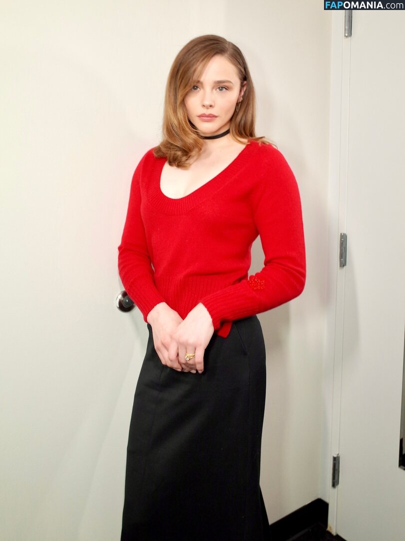 Chloë Grace Moretz / chloegmoretz / https: Nude OnlyFans  Leaked Photo #937