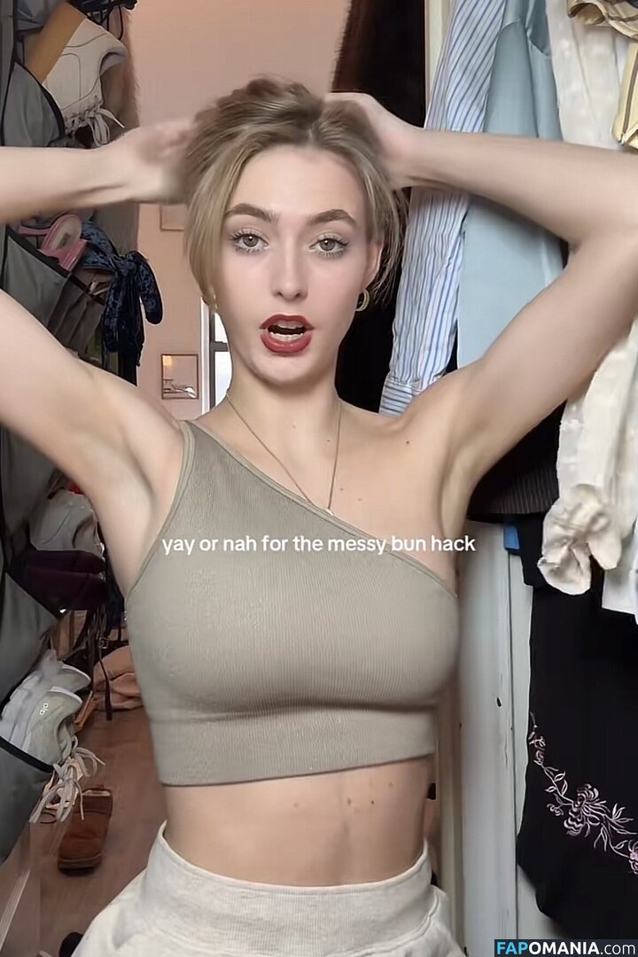 Fancy nancy / chlo_in_nyc / fancynancyny Nude OnlyFans  Leaked Photo #2
