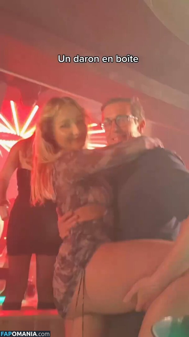 Chloe Chevalier / bdkloe_ / chevalierchloe_ Nude OnlyFans  Leaked Photo #4