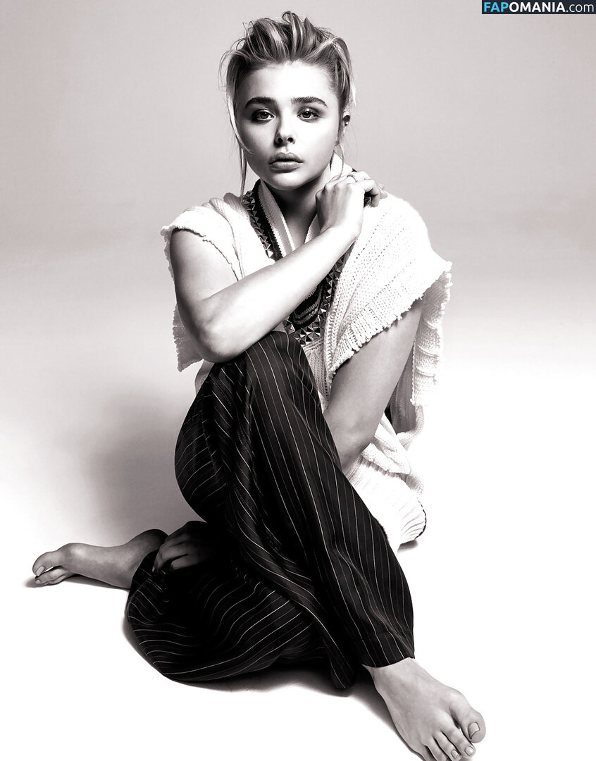 Chloe Grace Moretz / ChloeGMoretz Nude OnlyFans  Leaked Photo #2