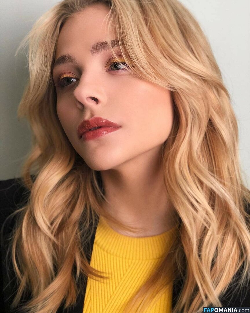 Chloe Grace Moretz / ChloeGMoretz Nude OnlyFans  Leaked Photo #61