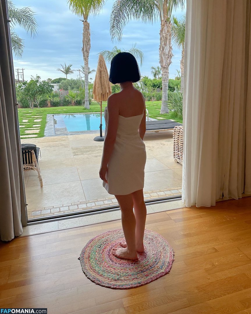 Chloe Hodgson Chloehodgson / chloehodgson / xchloehodgsonx Nude OnlyFans  Leaked Photo #14