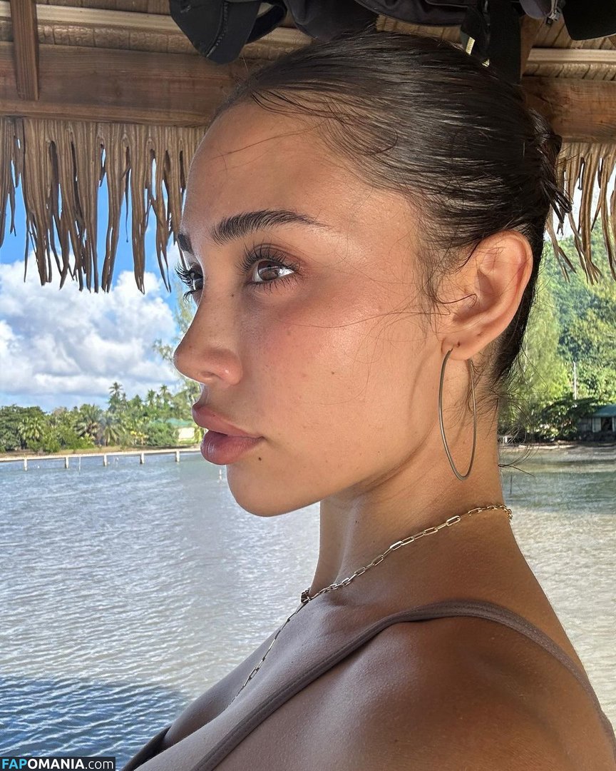 Chloefanzi / Chloepriv / _.chloepriv Nude OnlyFans  Leaked Photo #21