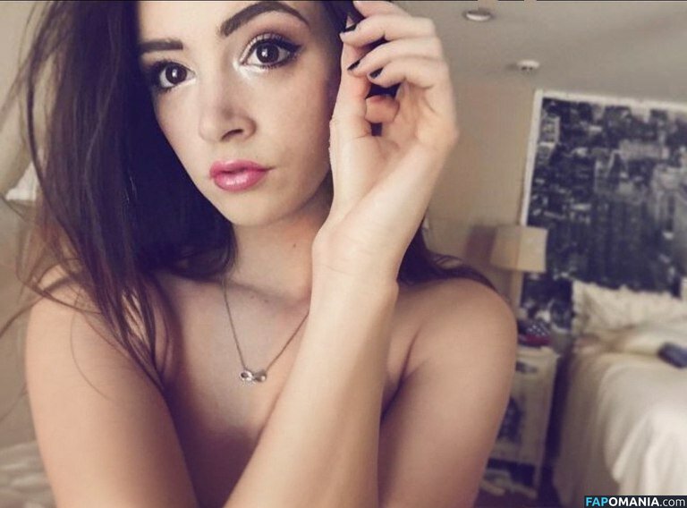 Chrissy Costanza / chrissycostanza Nude OnlyFans  Leaked Photo #78