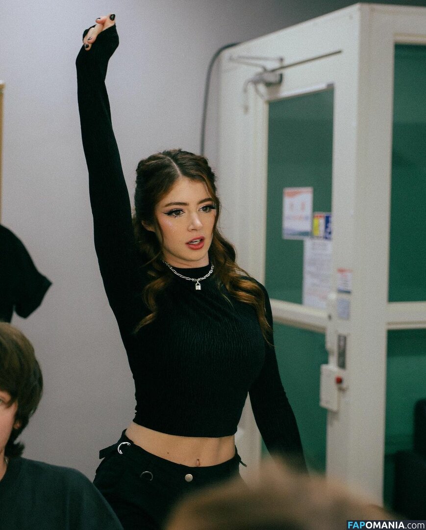 Chrissy Costanza / chrissycostanza Nude OnlyFans  Leaked Photo #185