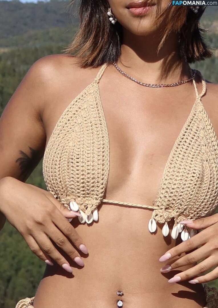 Chrissymenzies / chrissymenzies__ Nude OnlyFans  Leaked Photo #4