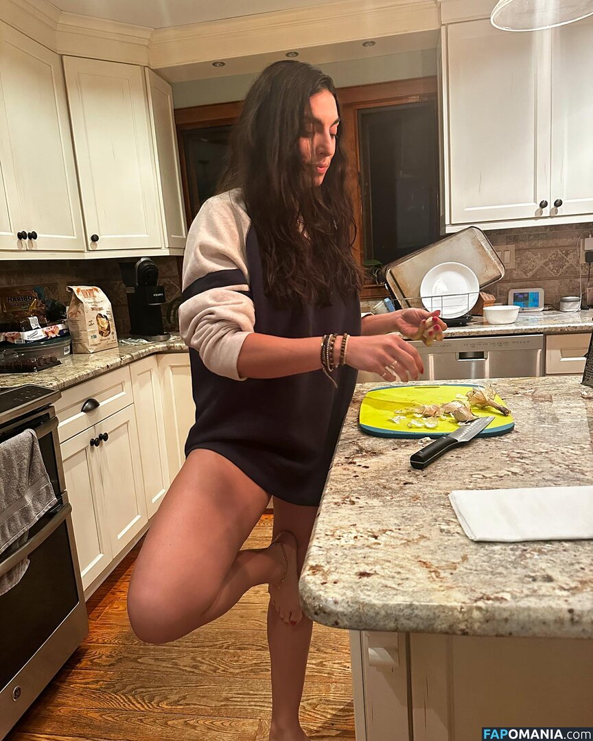 Christina Mavronas / christinamavronas Nude OnlyFans  Leaked Photo #9