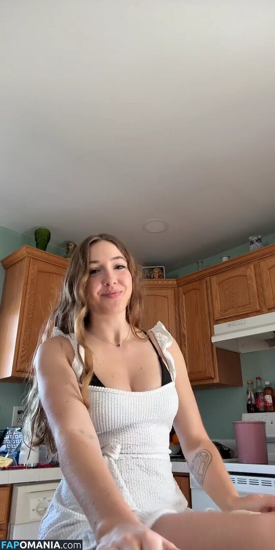 Christine Keyton / christinekeyton Nude OnlyFans  Leaked Photo #15