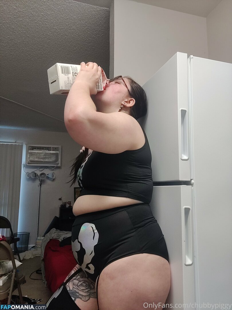 a_chubby_ass / chubbypiggy Nude OnlyFans  Leaked Photo #7