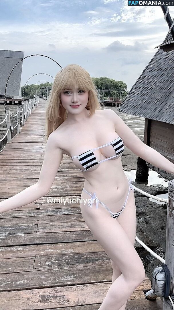 Ciacyllia / ciambellina Nude OnlyFans  Leaked Photo #3