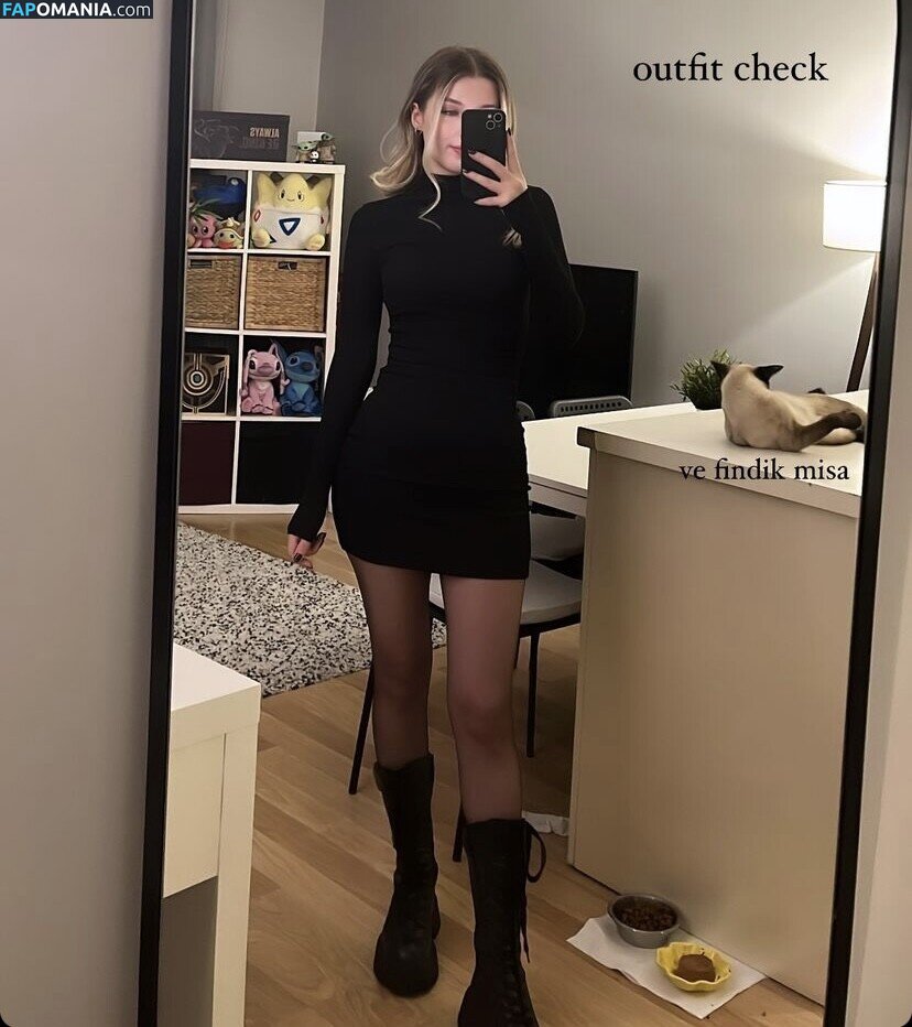 Cigdem Turk / cigdeemturk / cigdemT Nude OnlyFans  Leaked Photo #8