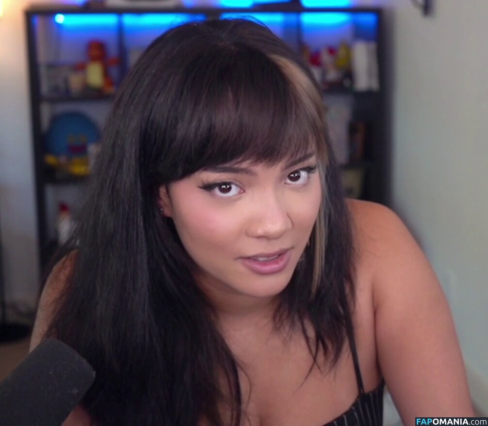 Cinna / Cinnabrit / cinnanut Nude OnlyFans  Leaked Photo #15