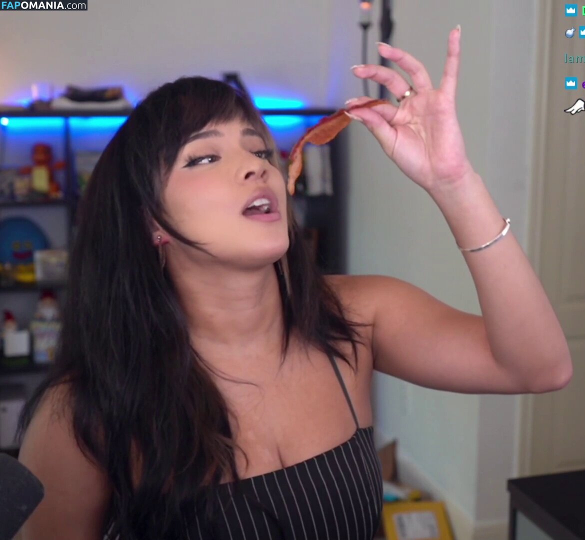 Cinna / Cinnabrit / cinnanut Nude OnlyFans  Leaked Photo #20