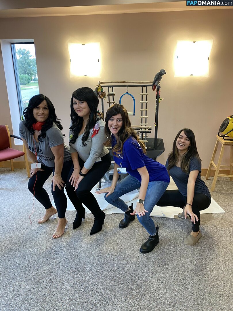 Cinna / Cinnabrit / cinnanut Nude OnlyFans  Leaked Photo #39