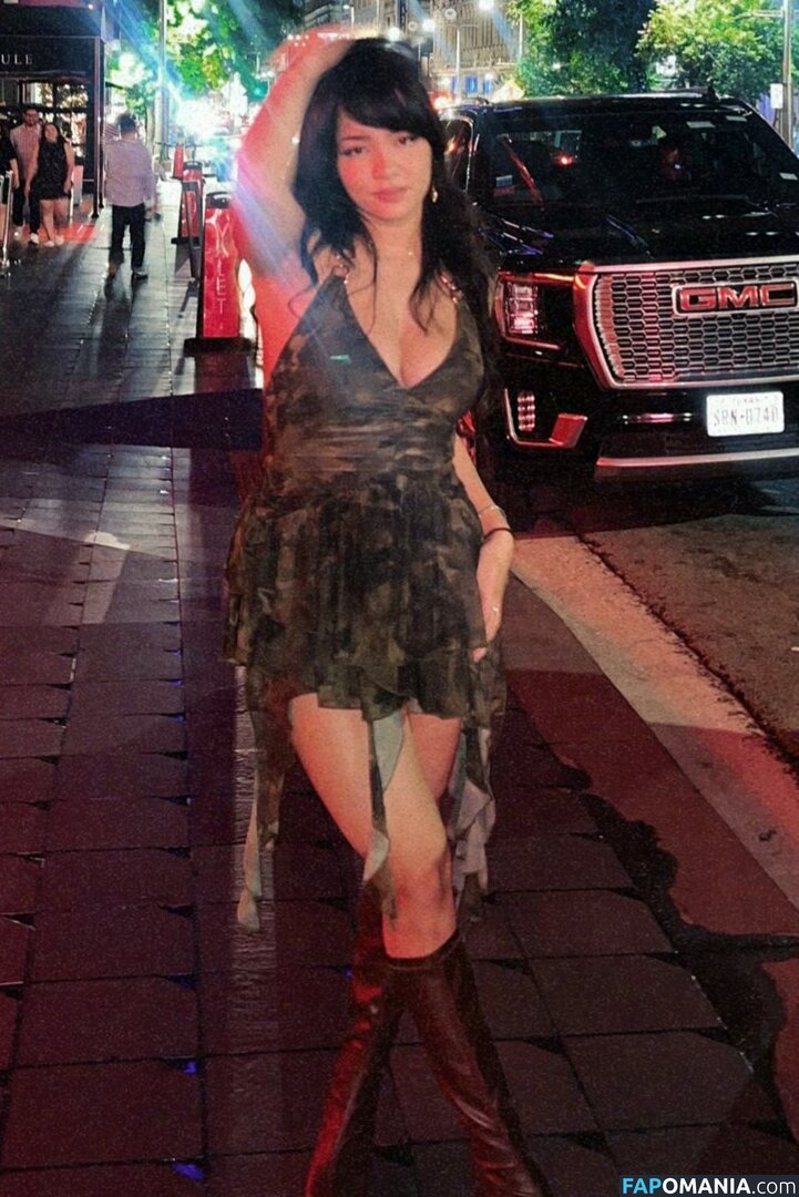 Cinna / Cinnabrit / cinnanut Nude OnlyFans  Leaked Photo #344