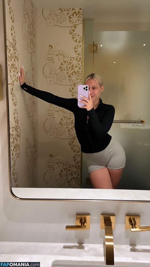 Claire Grimes / clairegrimes Nude OnlyFans  Leaked Photo #23