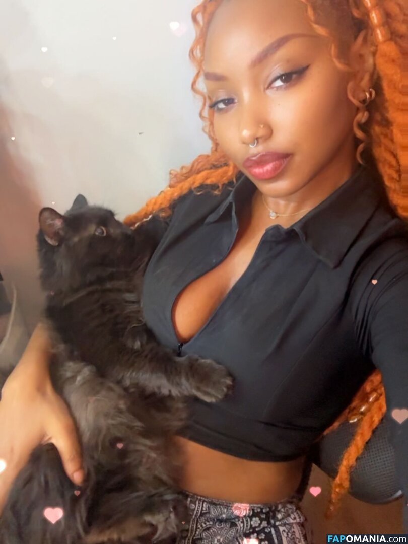 Cleocrt Nude OnlyFans  Leaked Photo #3