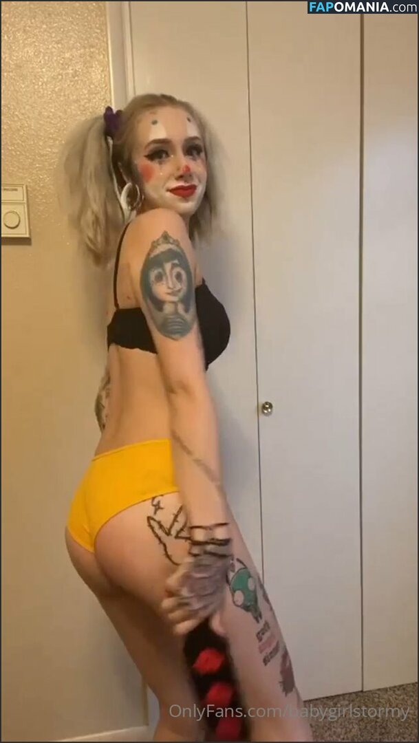 ClownFaceMacy / Macy White / XxClownFacexx MacyIsLame / xxclownfacexx Nude OnlyFans  Leaked Photo #2