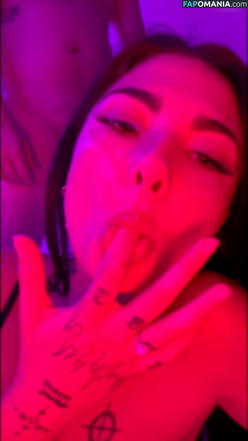 Coco Allen / Suki Sinn / cocoallenxx / sukisinnxxx Nude OnlyFans  Leaked Photo #1