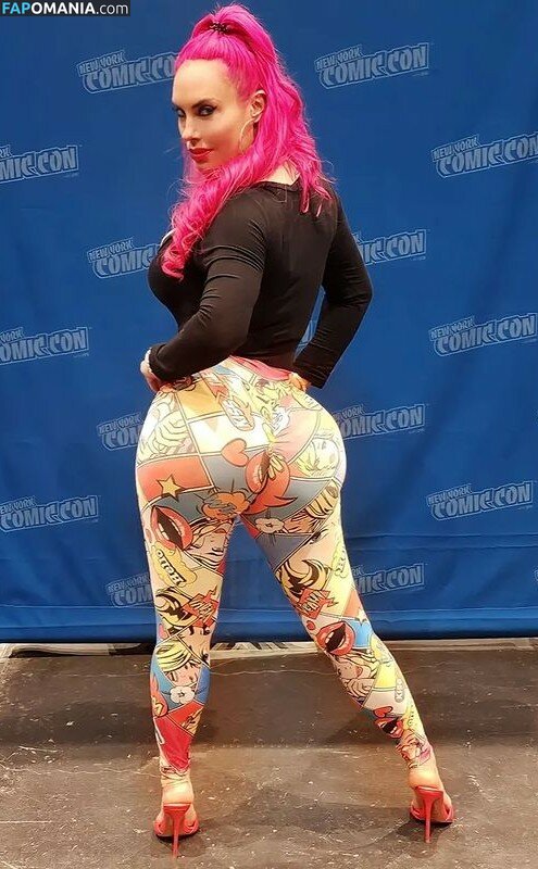 Coco Nicole Austin / coco / cocoaustin Nude OnlyFans  Leaked Photo #17