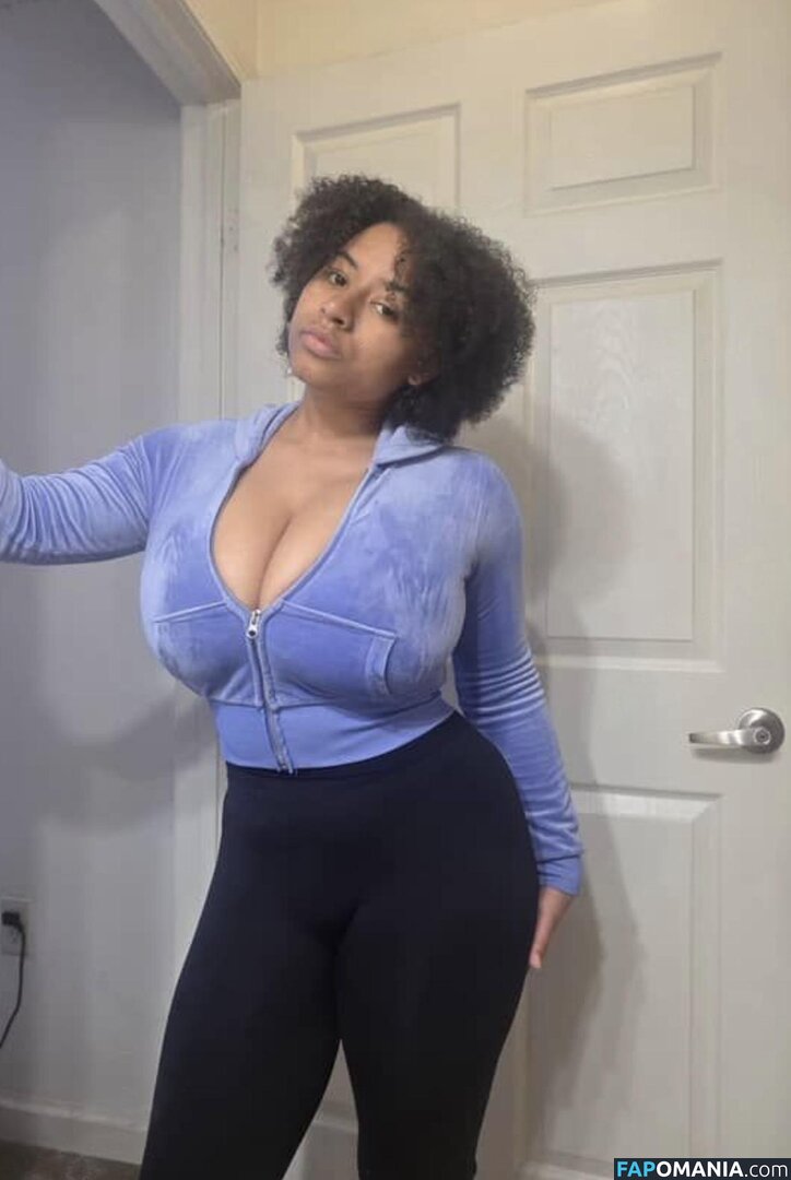 Dina / coco_ppop01 / cocopeepshow Nude OnlyFans  Leaked Photo #9