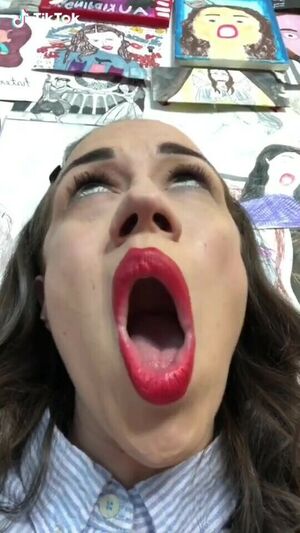 Colleen Ballinger